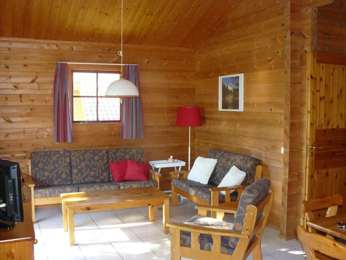 Chalets Du Soleil Mauroux  France